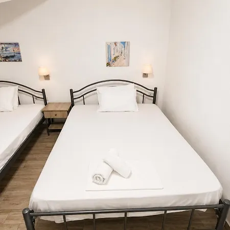 Giannis Apartmán *
